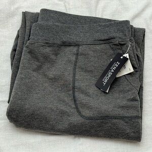 NWT-Zena Sport Womens Plus 3X Capri Length Leisure Activewear Dark Gray Joggers